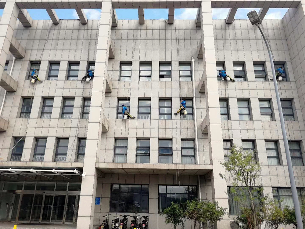 靠譜大樓清洗，找康順佳